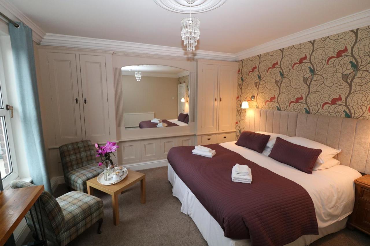 קאסלטון Four Seasons Guesthouse מראה חיצוני תמונה