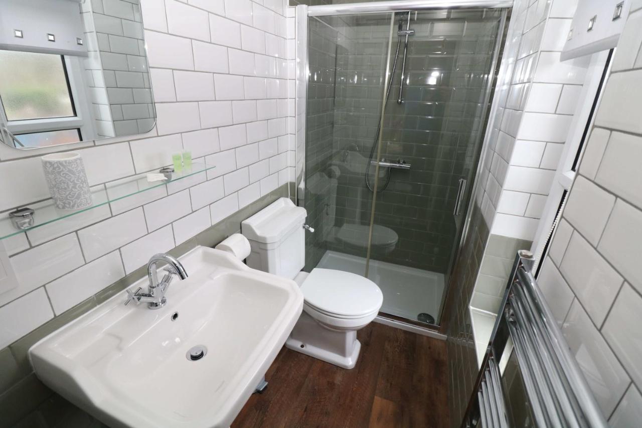 קאסלטון Four Seasons Guesthouse מראה חיצוני תמונה